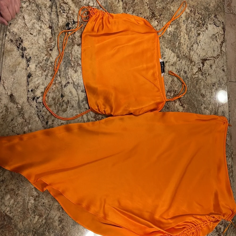 Amanda Uprichard orange silk skirt and crop top set. Tank is XS, Skirt is S - Picture 4 of 8